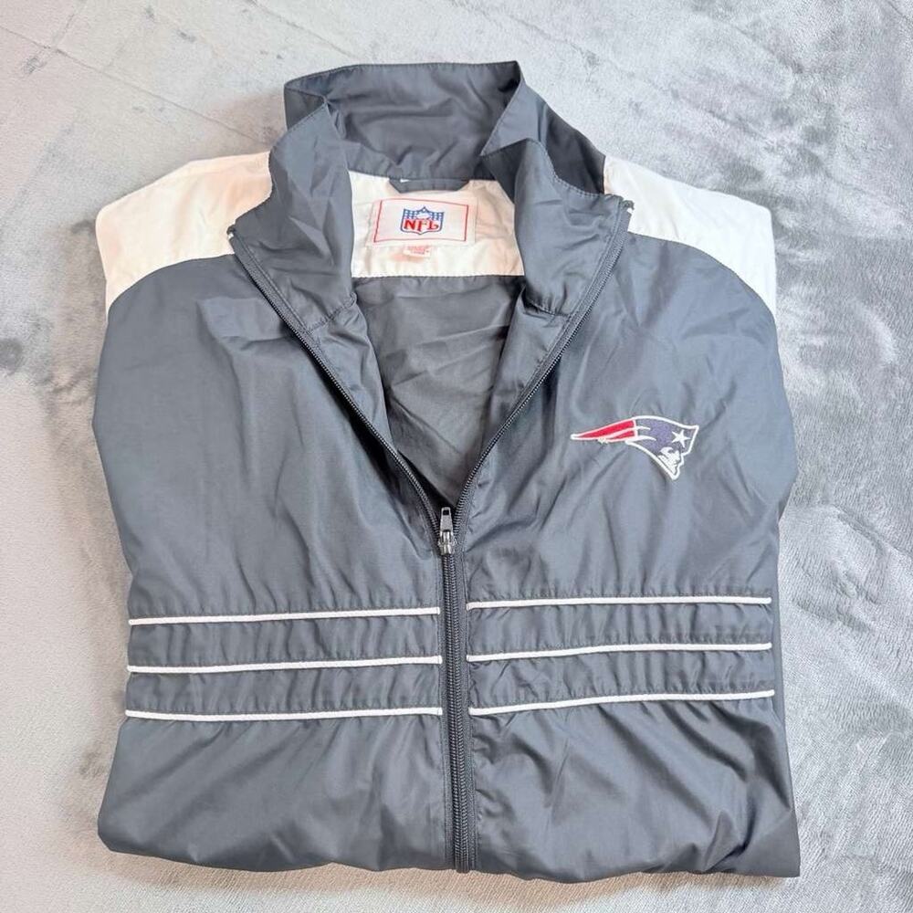 VTG Men Sz 2XL NFL NE Patriots Windbreaker Jacket Sports Illustrated Retro